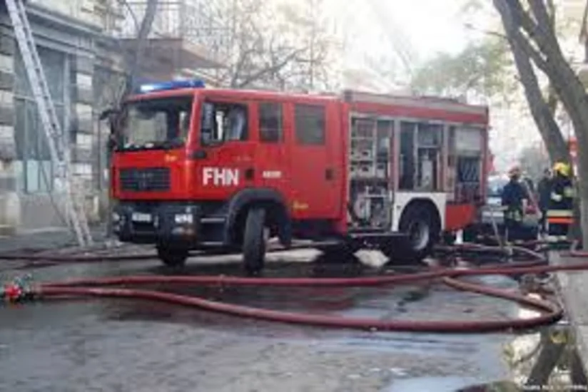 Bakıda oteldə yanğın baş verib