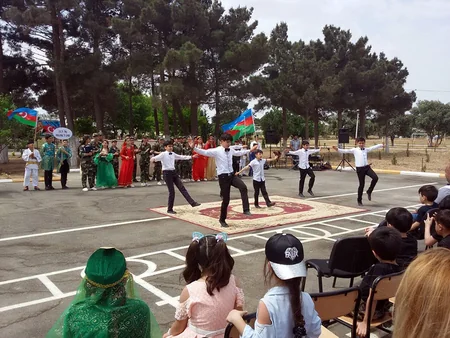 Respublika Günü münasibətilə Azərbaycan ordusunda silsilə tədbirlər keçirilir