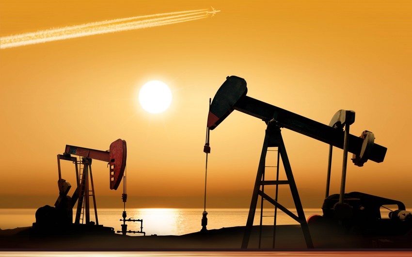 Azeri LT CIF price declined