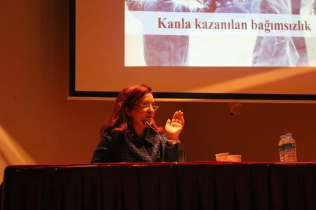 İstanbulda “Qanla qazanılmış müstəqillik: 20 Yanvar Bakı qətliamı” adlı konfrans keçirilib