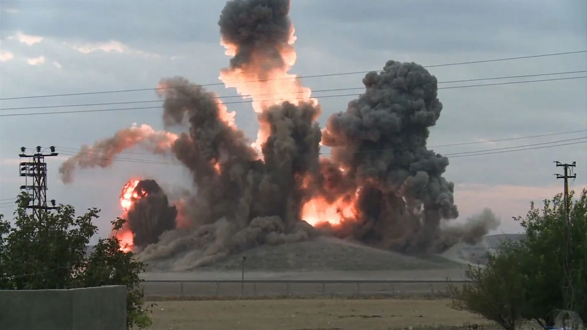 ​Pentaqon: Koalisiya İŞİD-in silah anbarı və bomba zavodunu məhv edib