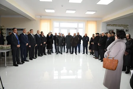 Şirvanda məcburi köçkünlər üçün yeni yaşayış kompleksi istifadəyə verilib
