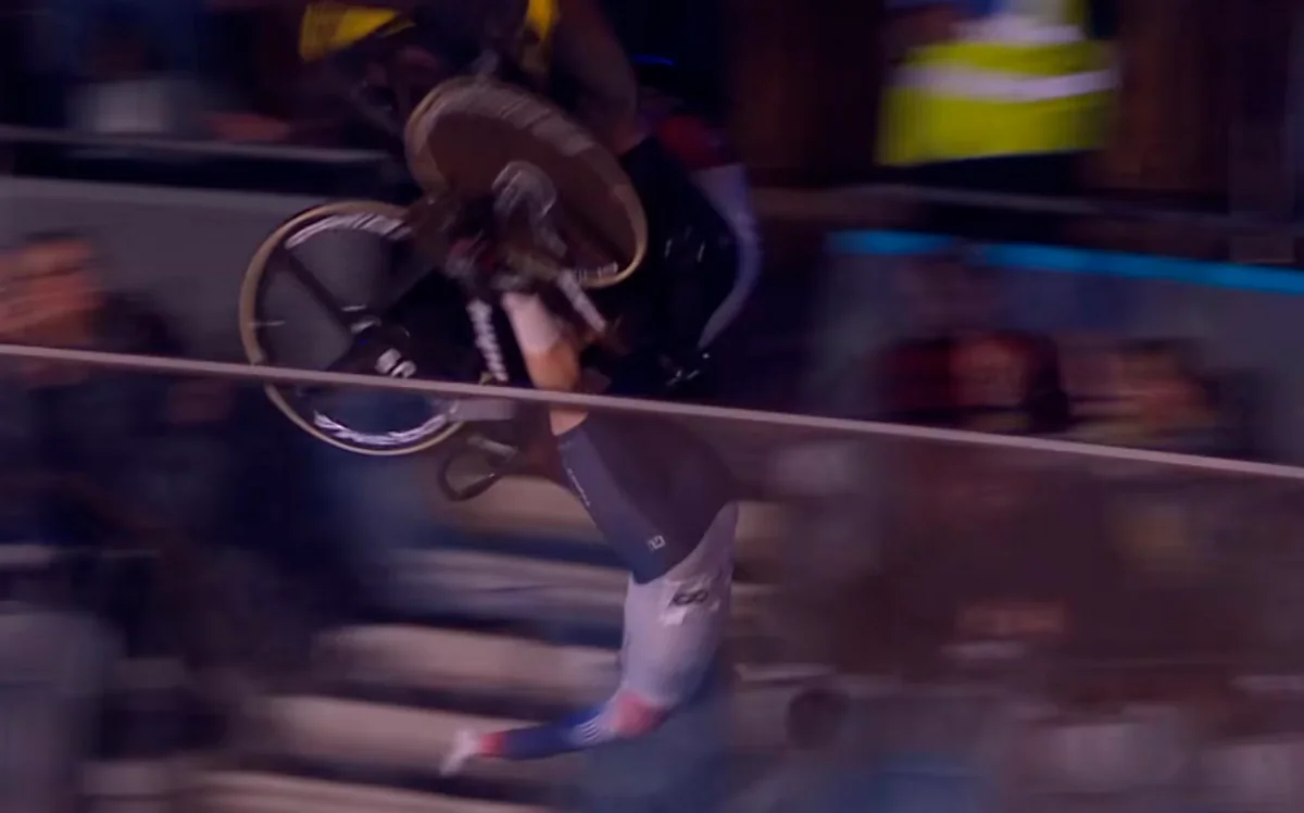 GB's Marchant crashes into London velodrome crowd