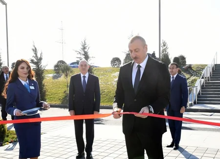 Kürdəmirdə “ASAN xidmət” mərkəzi istifadəyə verildi - YENİLƏNİB - FOTO
