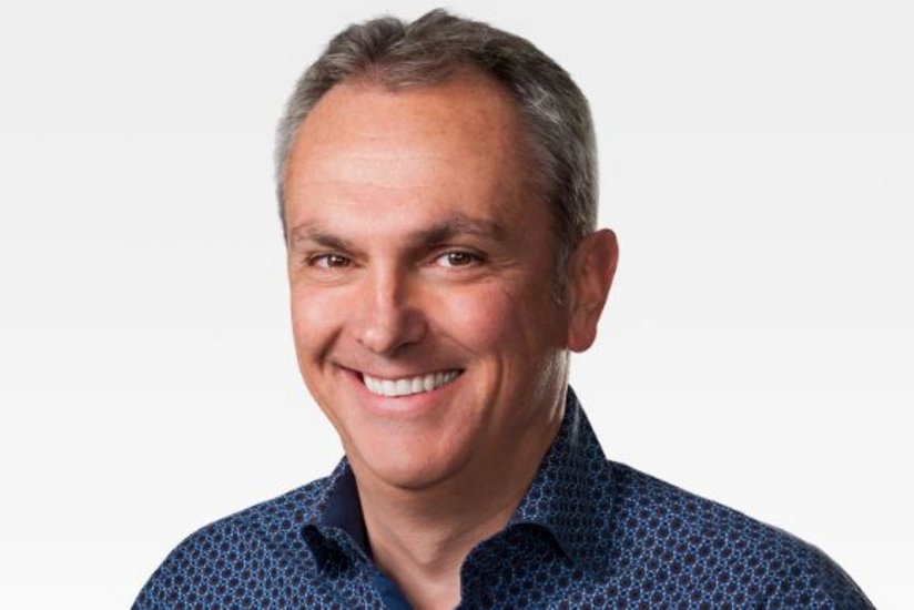 Финдиректор Apple Лука Маэстри покинет свой пост 1 января