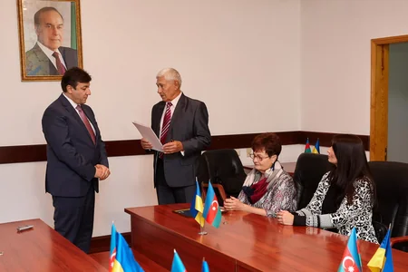 Семьям Национальных героев Азербайджана в Украине выданы единовременные выплаты