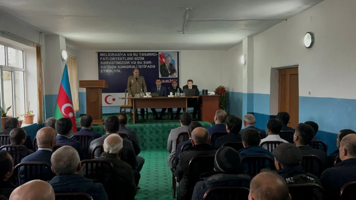 Fövqəladə hallarda davranış qaydaları ilə bağlı təhsil müəssisələrində tədbirlər keçirilib