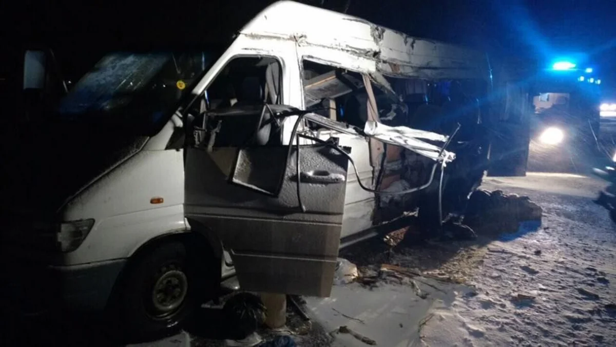 В ДТП с микроавтобусом в Камбодже погибли 8 человек
