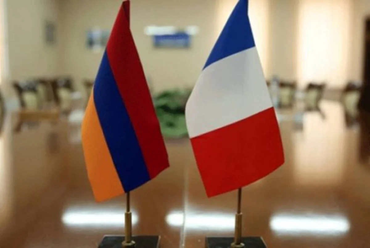 Fransa Ermənistanı silahlandırır - Paris Qafqazda sülhə imkan vermir - ŞƏRH