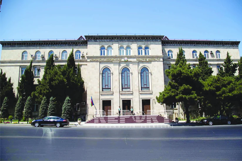 Ədliyyə orqanlarına mütəxəssislərin qulluğa qəbulu ilə bağlı açıq müsabiqə davam edir