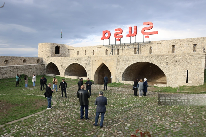 Gürcüstanlı səyyahlar Şuşaya gəlib