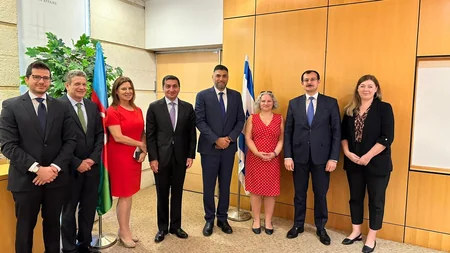 Azerbaijani presidential aide visits Israel