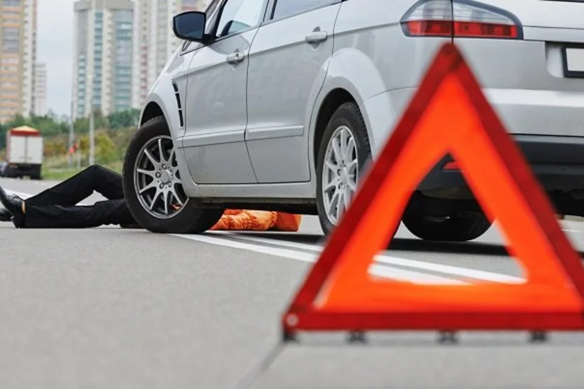 Bakıda 45 yaşlı kişini avtomobil vurdu