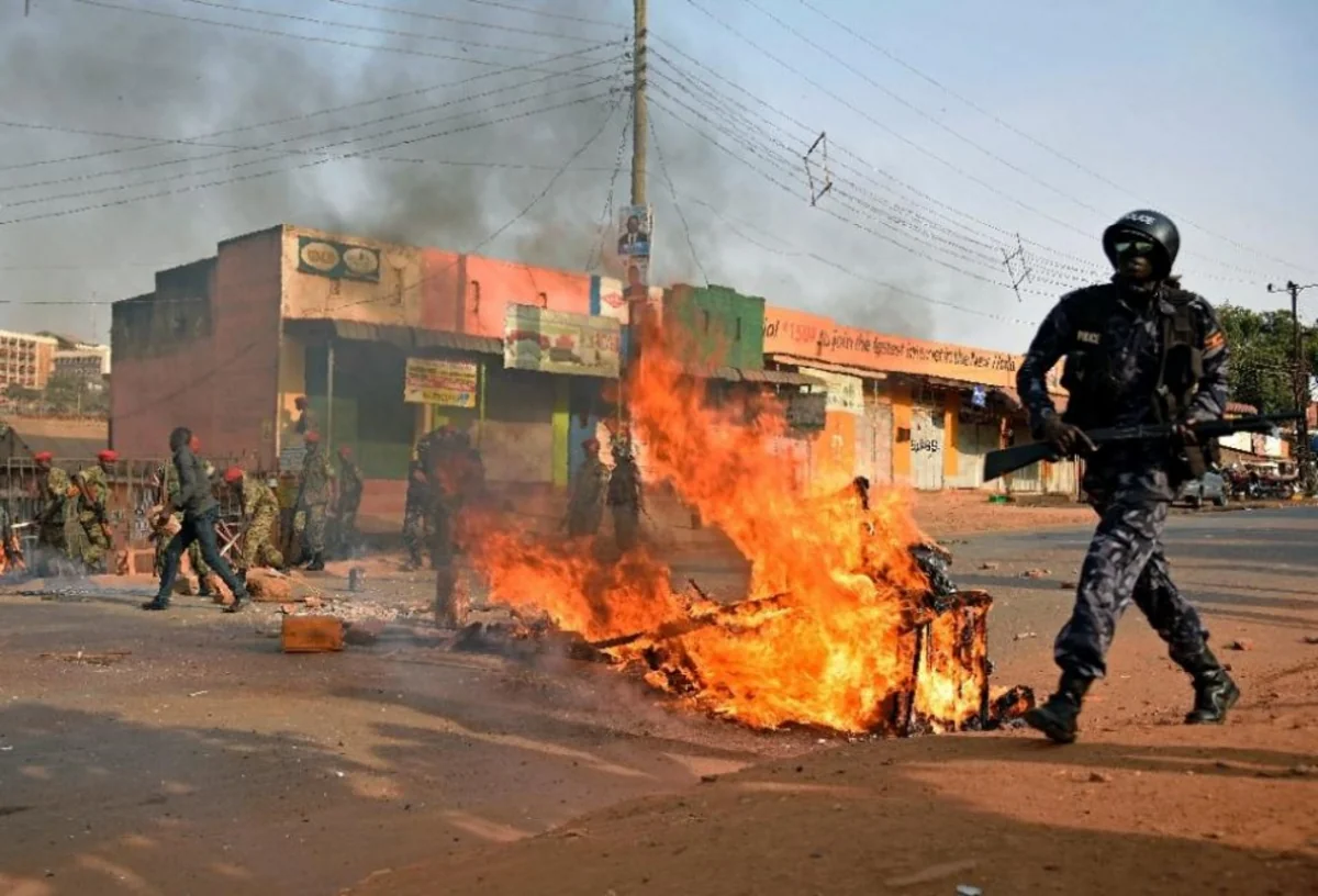 ​Uqandanın paytaxtında iğtişaşlar baş verib, ölənlər var