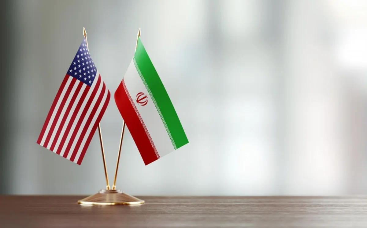 СМИ: Гросси не принимает участия в переговорах между Ираном и США