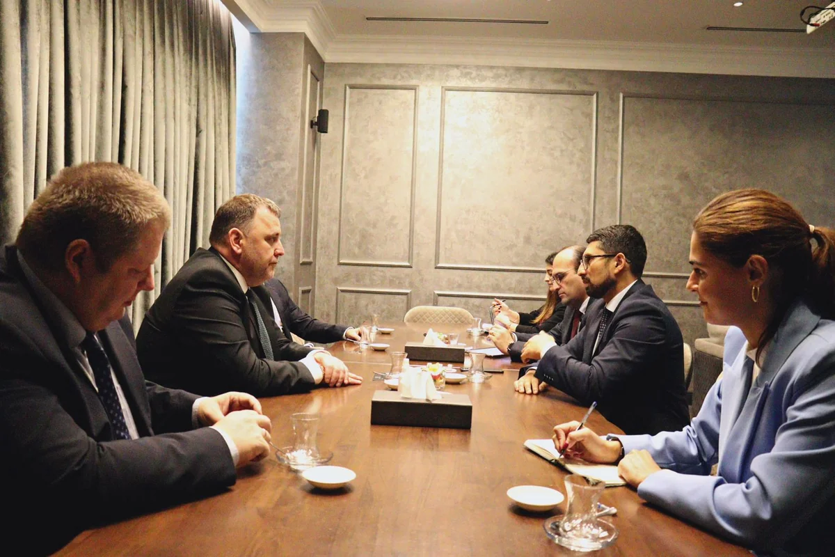 Karabakh Revival Foundation on priorities at meeting with Estonian MPs