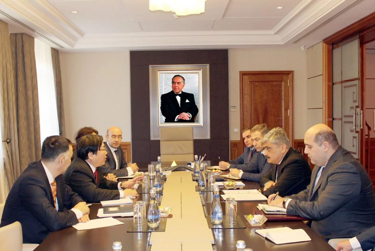 Samir Şərifov Asiya İnkişaf Bankının vitse-prezidenti ilə görüşüb