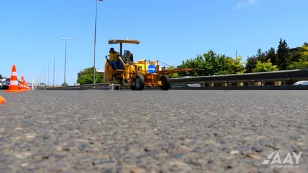 Bakıda bəzi yollarda xətlənmə işləri aparılır
