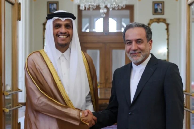 Iranian and Qatari FMs discuss regional issues