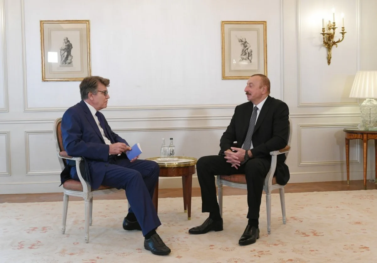 Prezident İlham Əliyev Parisdə Fransa Beynəlxalq Əlaqələr İnstitutunun icraçı sədri ilə görüşüb