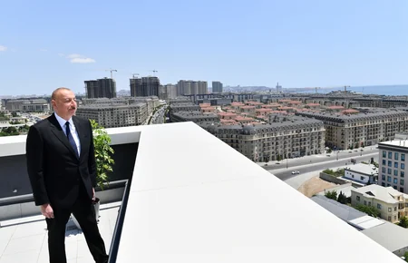 Prezident İlham Əliyev Kənd Təsərrüfatı Nazirliyinin Bakıda yeni inzibati binasının açılışında iştirak edib