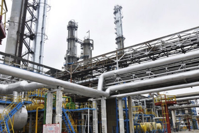 SOCAR increases oil refinery production by over 13%