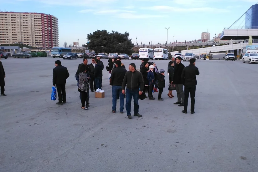 Sumqayıta hərəkət edən avtobuslar rayonlara göndərilib