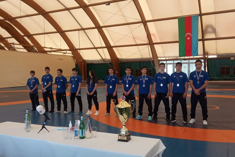 Avropa çempionu olan güləşçilərimiz mükafatlandırıldı