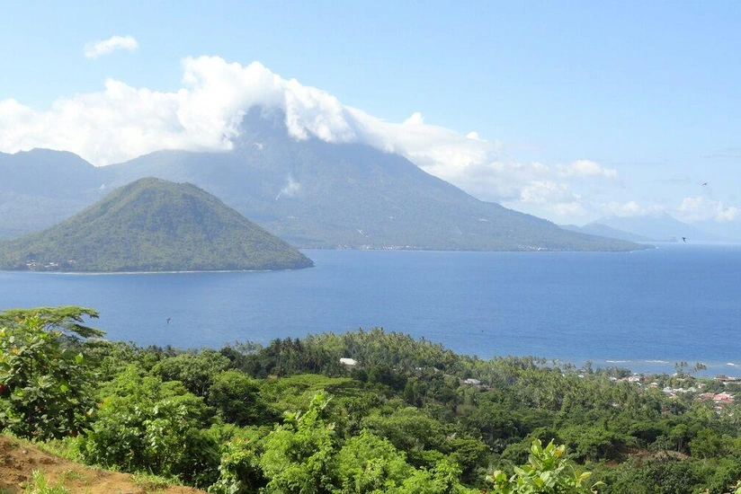 İndoneziya sahillərində güclü zəlzələ baş verib