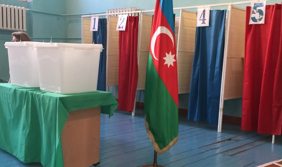 Rusiya mətbuatı seçicilərin seçki ilə bağlı fikirlərini öyrənib