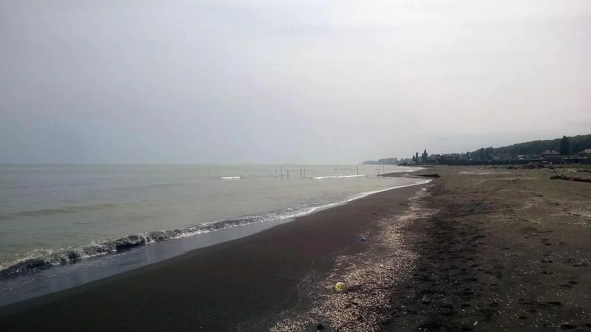 Milli Majlis adopts new bill on creation of artificial plots of land in Caspian Sea