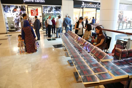 “Əlli dörd gün erməni mühasirəsində” kitabının satışı davam etdirilir