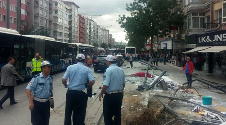 ​Ankarada avtobus qəzası baş verib, 12 nəfər ölüb - ƏLAVƏ OLUNUB