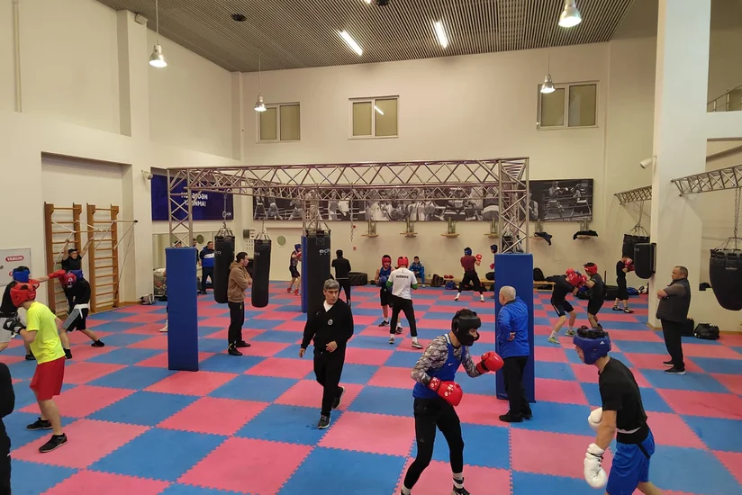 Qazaxıstan, Özbəkistan və Fransanın boks milliləri Azərbaycandadırlar