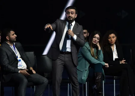 Bloger və jurnalistlərin l Forumu keçirilib