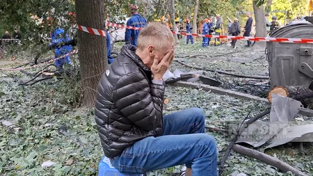 Rusiyanın kütləvi dron hücumuna məruz qalan Kiyevdən FOTOREPORTAJ