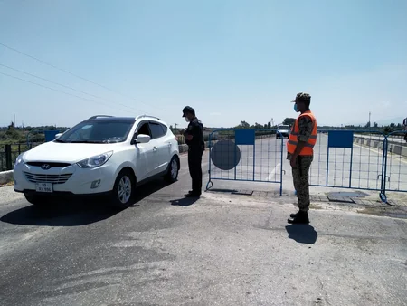 Xaçmaz polisi ticarət mərkəzlərində reydlər keçirir, maska taxmayanlar cərimələnir