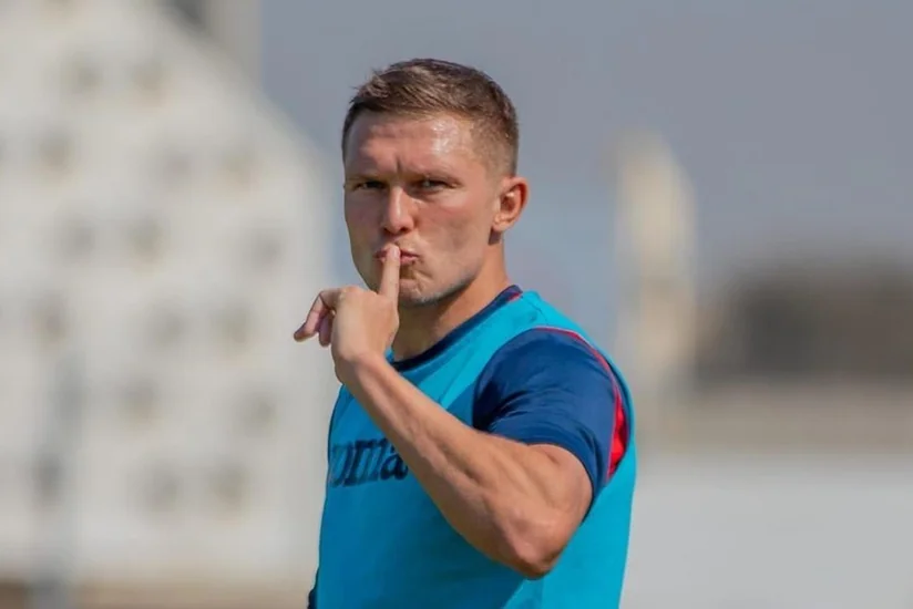 Главный тренер армянского клуба избил собственного игрока