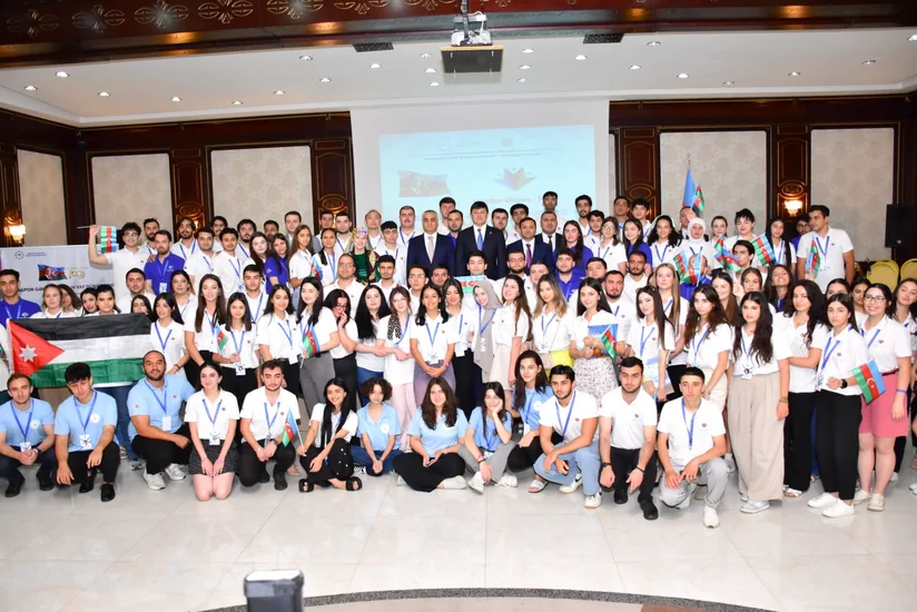 Naxçıvanda Diaspor Gənclərinin IV Yay Düşərgəsinin bağlanış mərasimi keçirilib - YENİLƏNİB