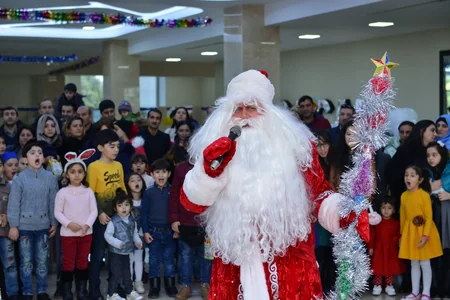 “Kimyaçı” Mədəniyyət Sarayında kimyaçıların övladları üçün Yeni il şənlikləri keçirilib