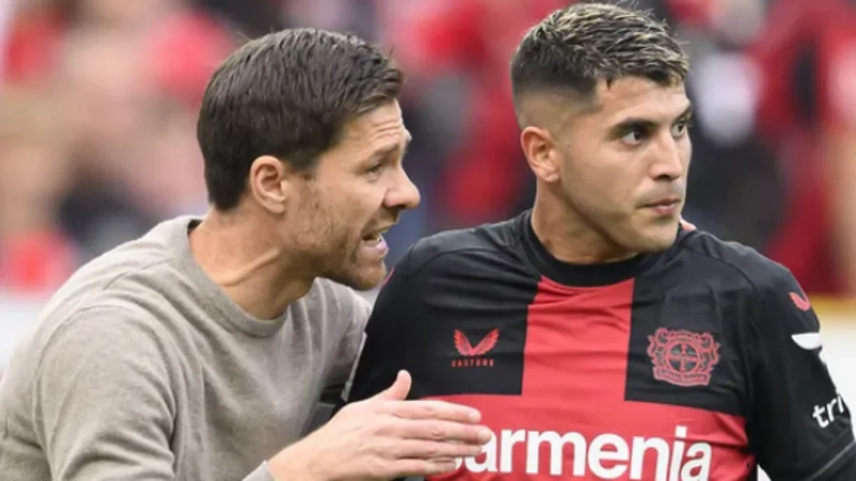 Mançester Yunayted Bayer 04də çıxış edən dünya çempionunu transfer etmək istəyir