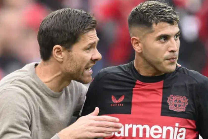 Mançester Yunayted Bayer 04də çıxış edən dünya çempionunu transfer etmək istəyir