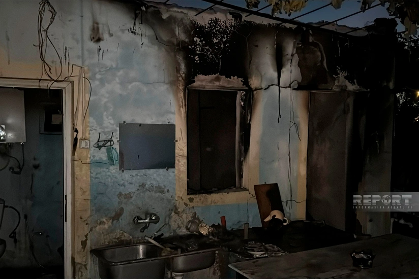 В Сумгайыте загорелся жилой дом, по предварительной версии, поджог совершил сам владелец