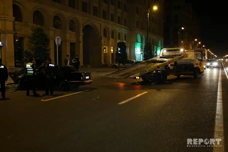 Heydər Əliyev prospektində yüksək sürət qəzaya səbəb olub - FOTO - VİDEO - YENİLƏNİB