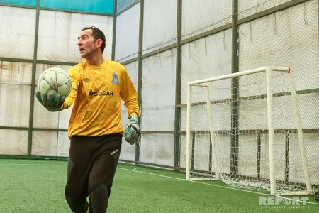 Futbol veteranları və tanınmış idmançılar arasında yoldaşlıq görüşü keçirilib - FOTO