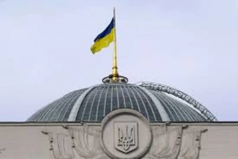 Парламент Украины намерен отменить внеблоковый статус страны