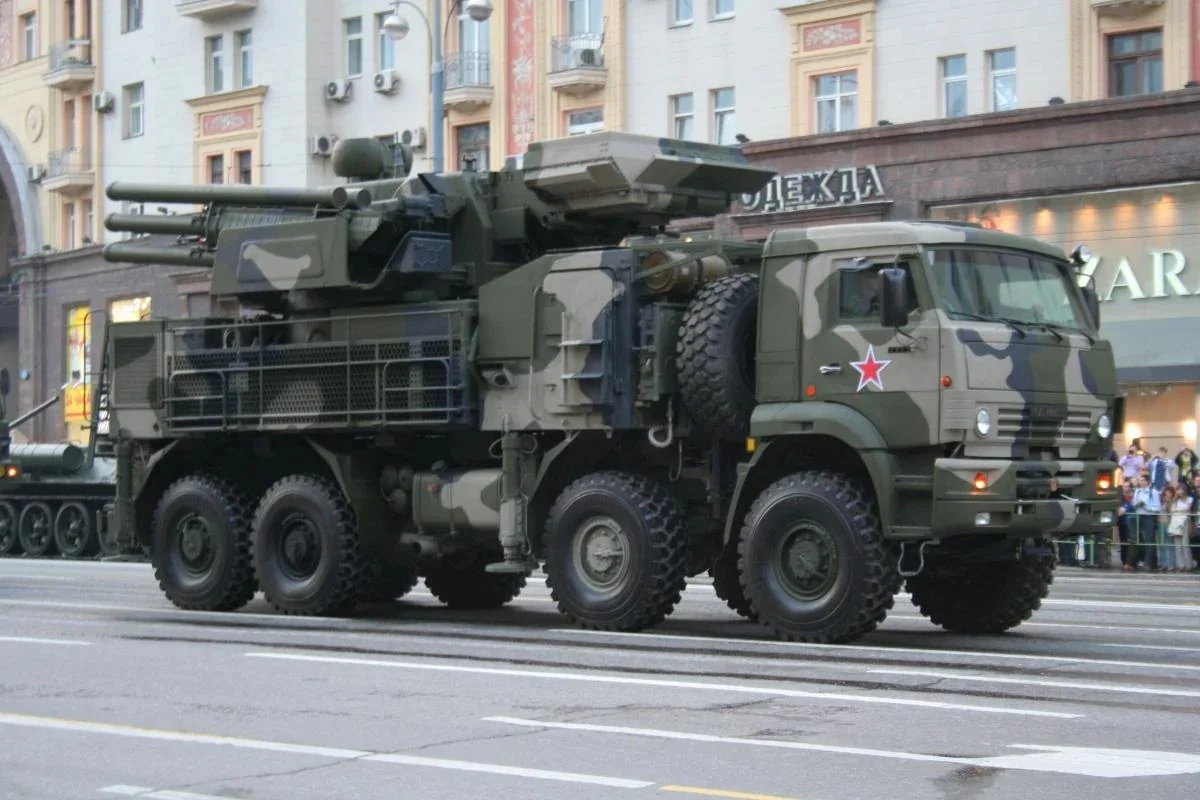Russian troops advancing into Sumy in Ukraine's east