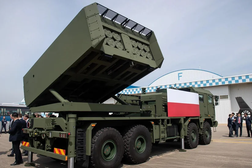 Польша получила первую южнокорейскую ракетную пусковую установку K239 Chunmoo