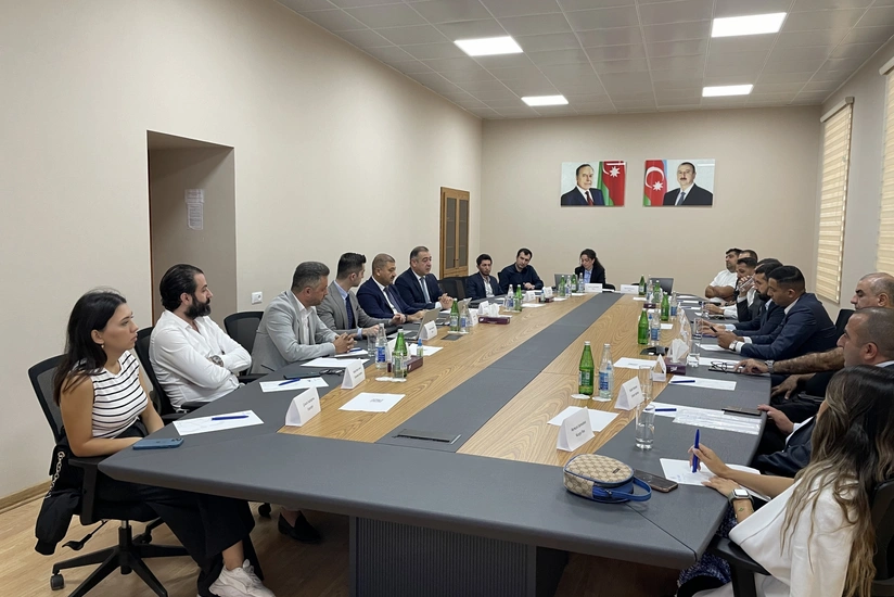 Azərbaycandakı poçt operatorları yol hərəkəti qaydalarının pozulmasına görə güzəşt istəyir