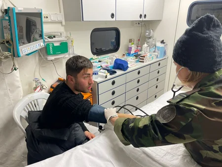 В мобильном полевом госпитале МЧС в Турции медуслуги оказаны 215 потерпевшим